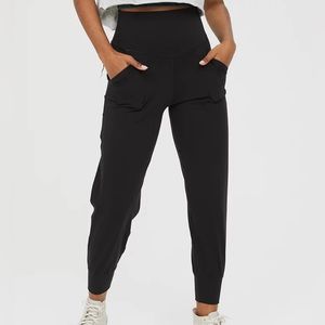 FREE SHIPPING - Aerie Offline Jogger